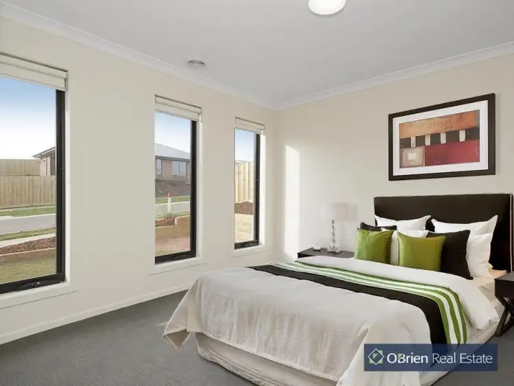 Fifth view of Homely house listing, 4 Silky Drive, Warragul VIC 3820