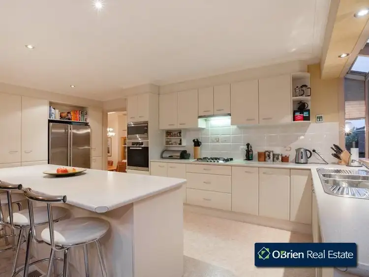 Third view of Homely house listing, 6 Jancol Court, Berwick VIC 3806