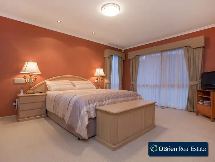 Sixth view of Homely house listing, 6 Jancol Court, Berwick VIC 3806