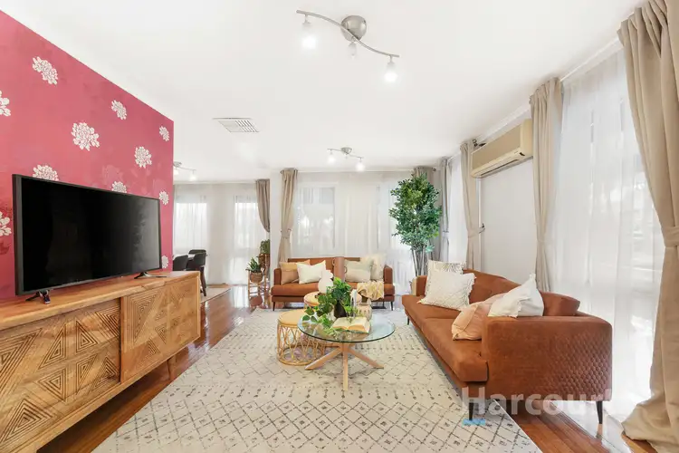 Second view of Homely house listing, 5 Haileybury Court, Wantirna VIC 3152