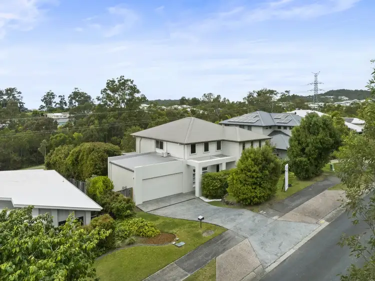 19 Skyburnett Street, Reedy Creek QLD 4227