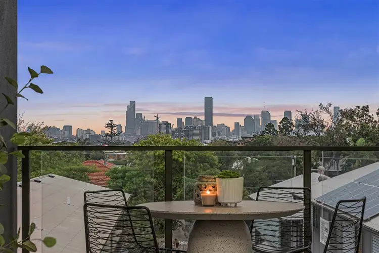 9/28 Chatsworth Road, Greenslopes QLD 4120