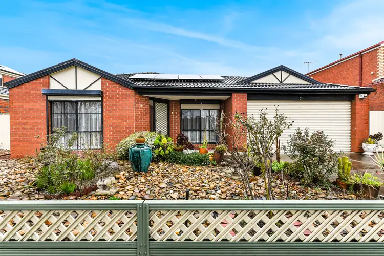 Main view of Homely house listing, 71 Laura Drive, Hampton Park VIC 3976