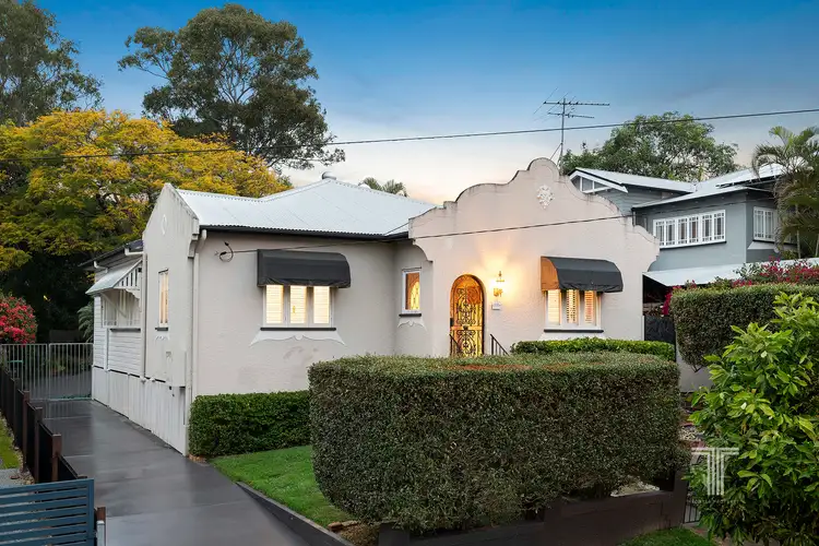 133 Chatsworth Road, Coorparoo QLD 4151