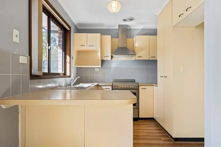 Fourth view of Homely house listing, 2 Samuel Close, Calwell ACT 2905