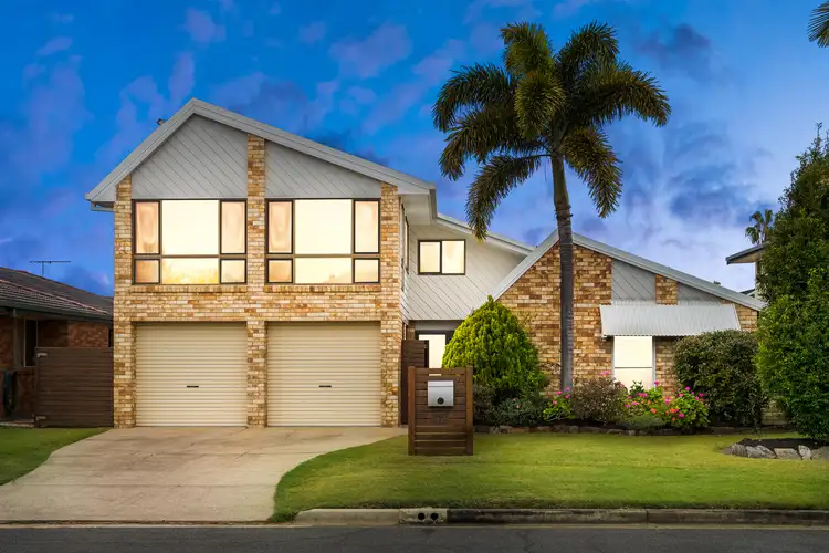 12 Dolphin Street, Newport QLD 4020