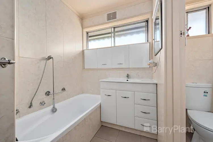 Sixth view of Homely house listing, 15 Hedgeley Road, Keysborough VIC 3173