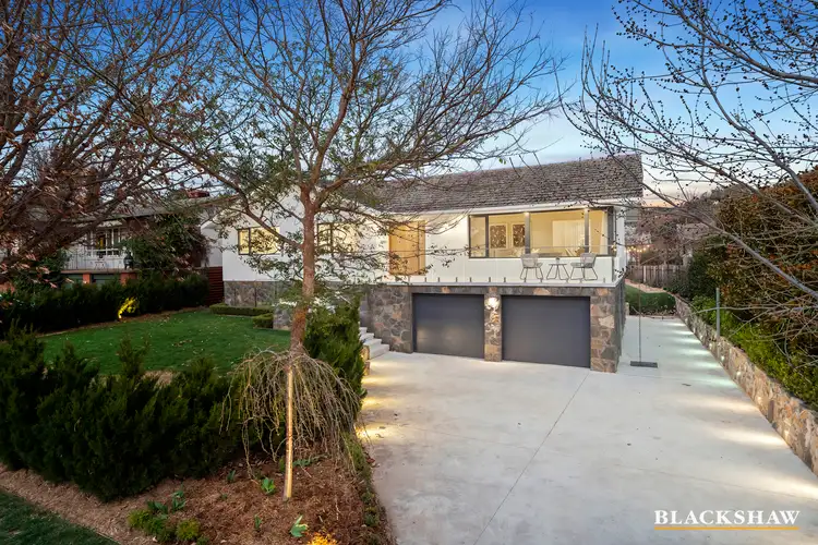 4 Hyde Place, Hughes ACT 2605