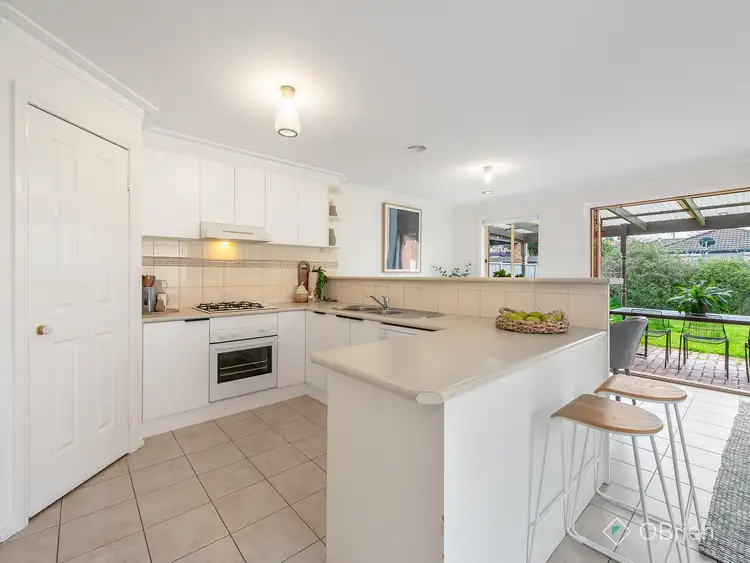Fourth view of Homely house listing, 5 Emerald Court, Caroline Springs VIC 3023