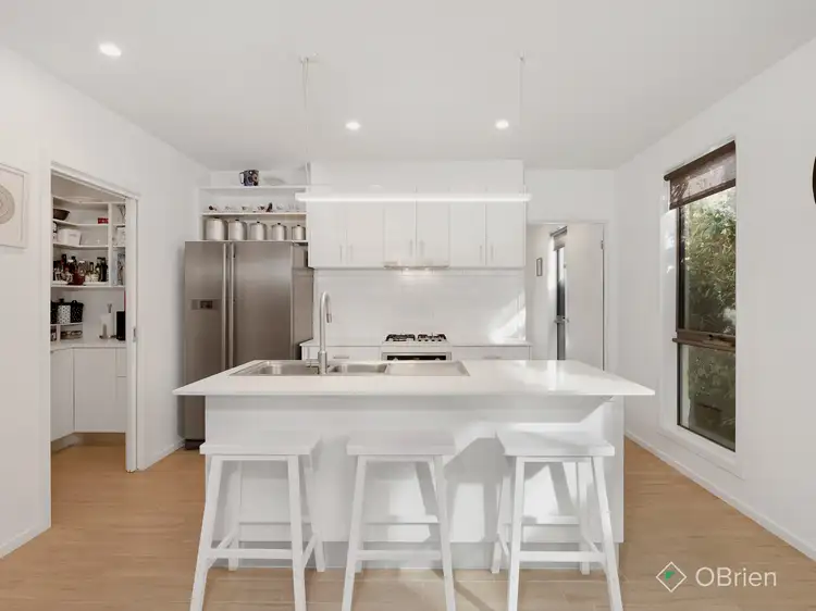 Main view of Homely unit listing, 2/25 Creswell Road, Bittern VIC 3918