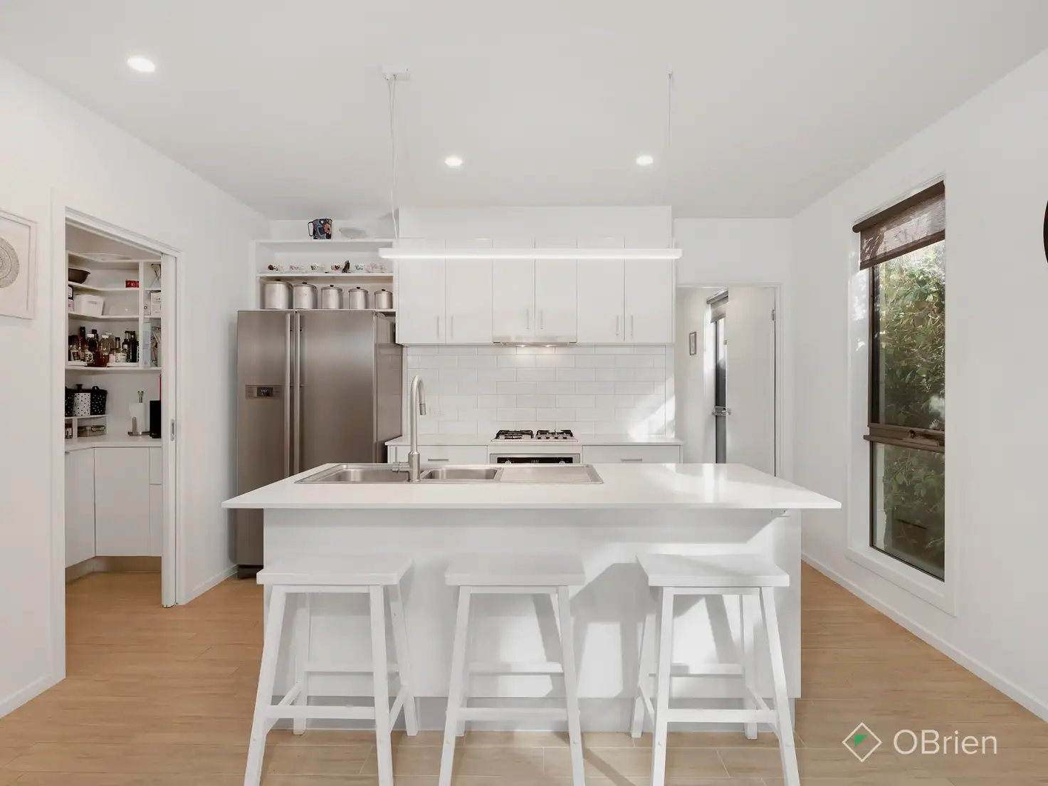 Main view of Homely unit listing, 2/25 Creswell Road, Bittern VIC 3918