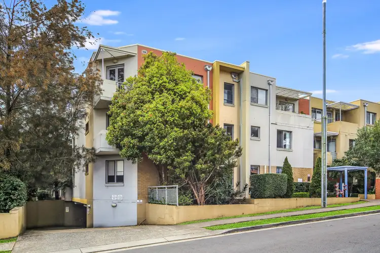 22/22-24A Parkside Lane, Westmead NSW 2145