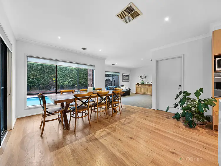 Fifth view of Homely house listing, 7 O'Connell Street, Berwick VIC 3806