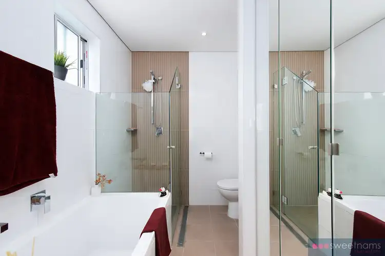 Sixth view of Homely apartment listing, 9/30 Pacific Parade, Dee Why NSW 2099