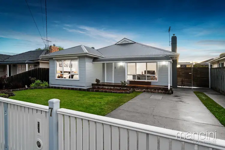 7 Second Avenue, Altona North VIC 3025