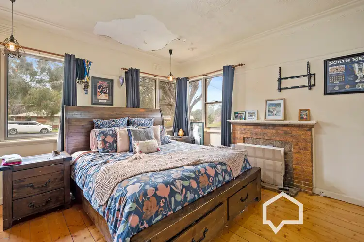Sixth view of Homely house listing, 8 Koomba Street, White Hills VIC 3550