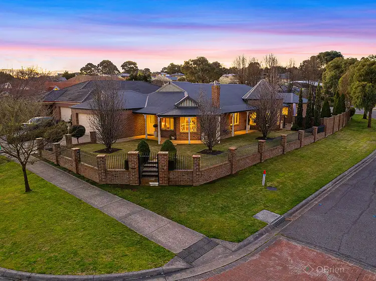 86 Fairholme Boulevard, Berwick VIC 3806