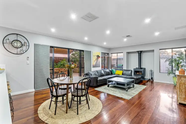 Sixth view of Homely house listing, 5 Tandara Fairway, Tapping WA 6065