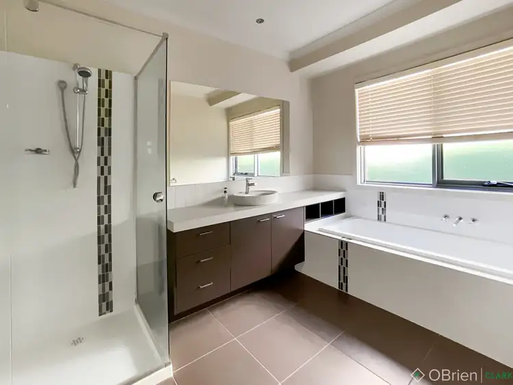 Fifth view of Homely house listing, 19 Cromie Drive, Warragul VIC 3820