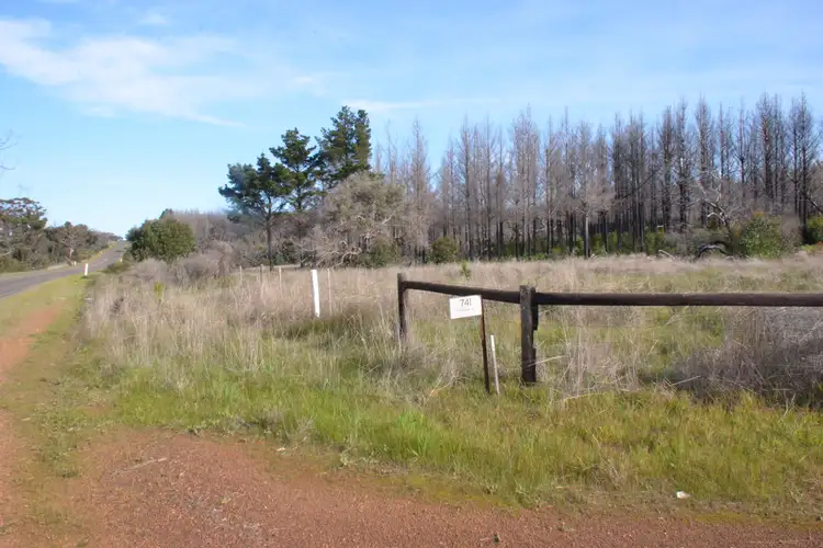 741 Stokes Bay Road, Duncan SA 5223