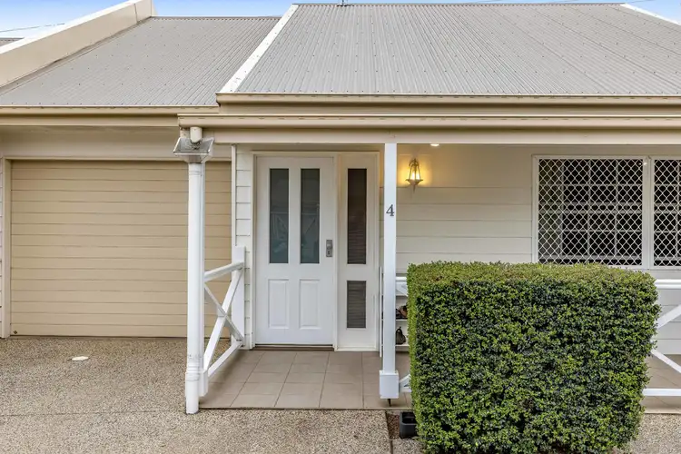 4/90 Glenvale Road, Glenvale QLD 4350