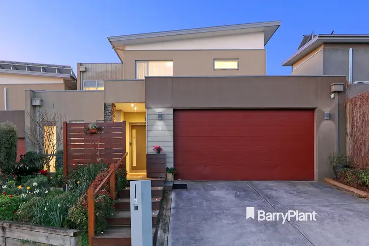 4 Braeburn Parade, Rowville VIC 3178