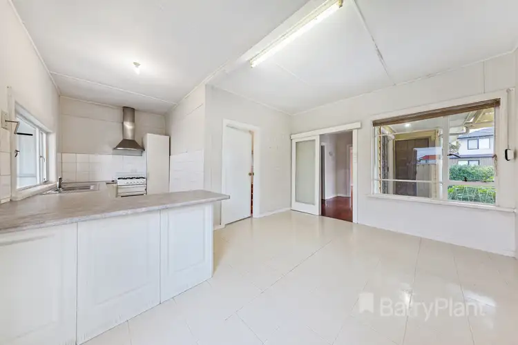 Fourth view of Homely house listing, 32 View Street, St Albans VIC 3021