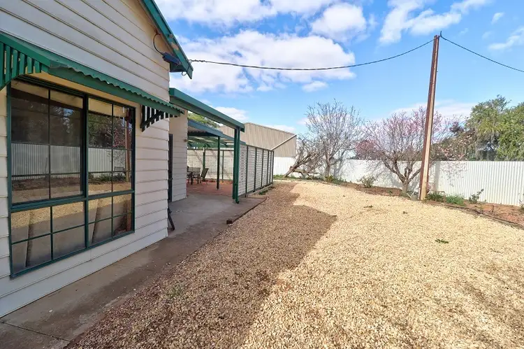 17129 Sturt Highway