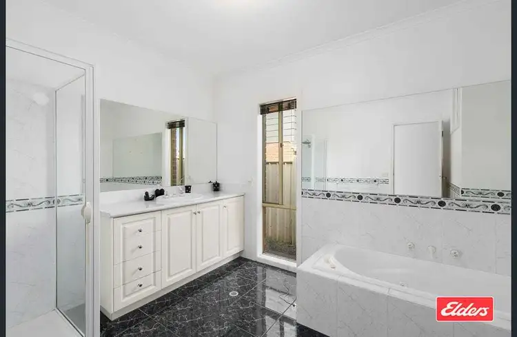 Fifth view of Homely house listing, 51 Rosemary Court, Yarrawonga VIC 3730
