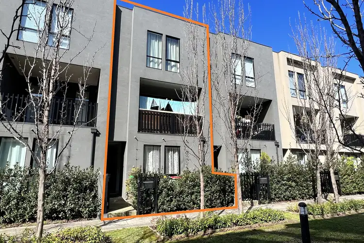 9 Steel Walk, Maidstone VIC 3012