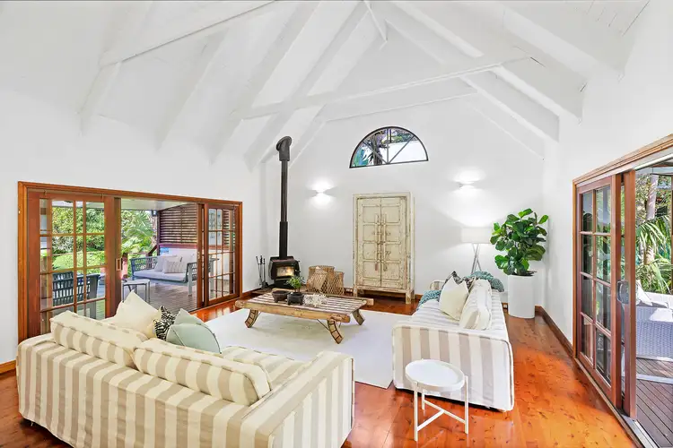 143 The Round Drive, Avoca Beach NSW 2251