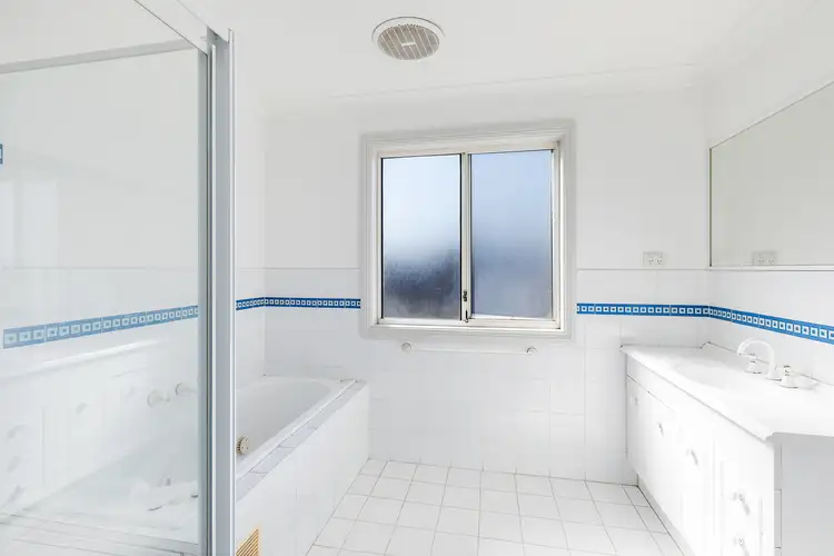 Fifth view of Homely townhouse listing, 2/4 Parsons Road, Lisarow NSW 2250