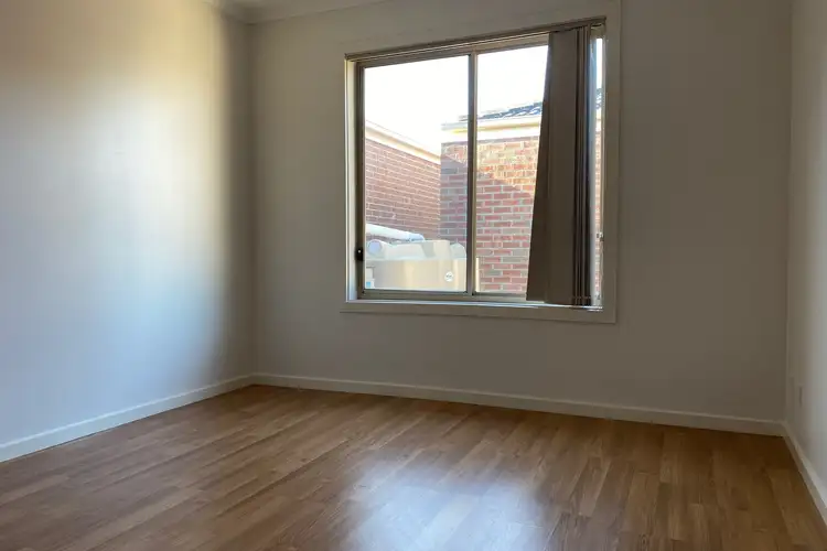 Fifth view of Homely unit listing, 2/4 Winnington Street, Deer Park VIC 3023