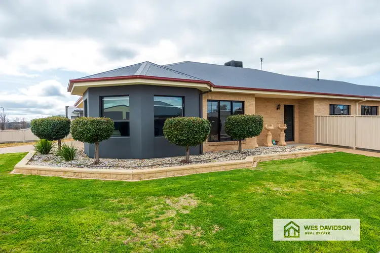 34 Stockton Drive, Horsham VIC 3400