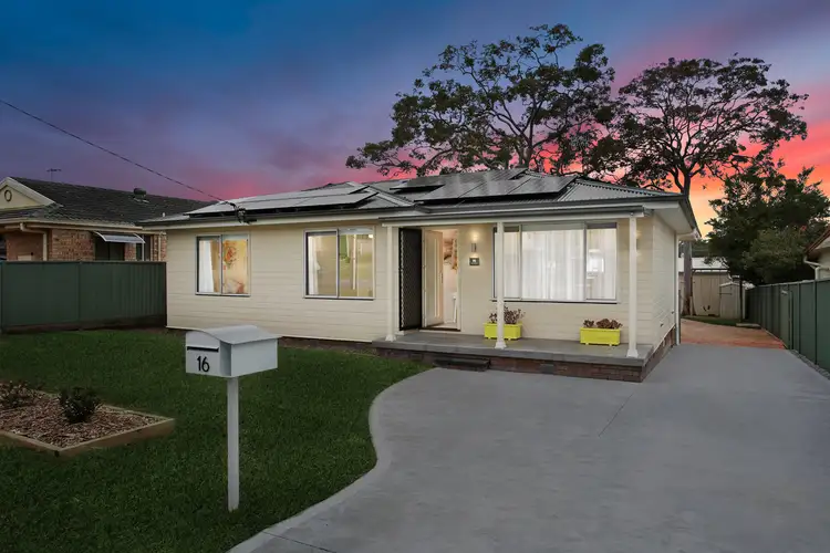16 Kingston Road, Kanwal NSW 2259