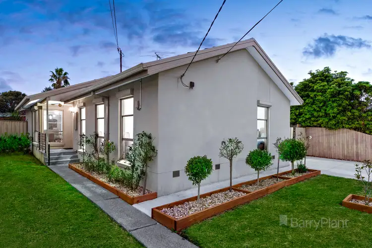 6 Kardinia Drive, Albanvale VIC 3021