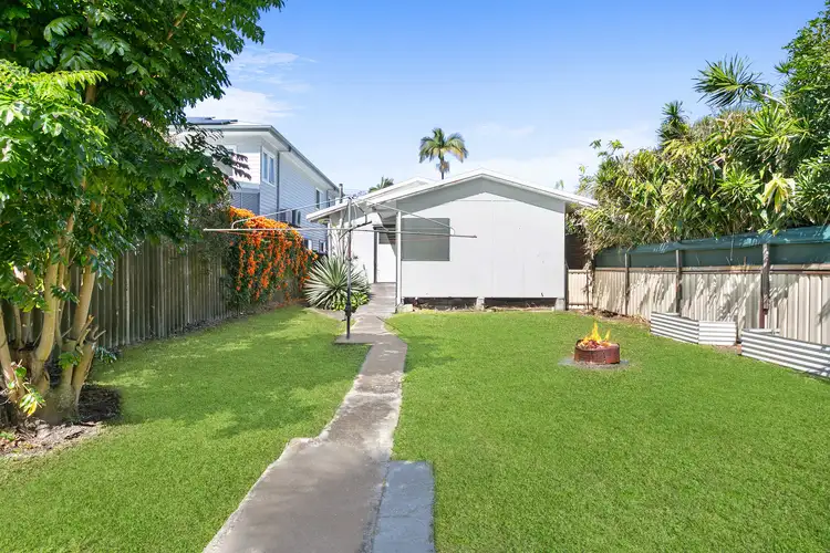 Fifth view of Homely house listing, 39 Sixth Avenue, Palm Beach QLD 4221