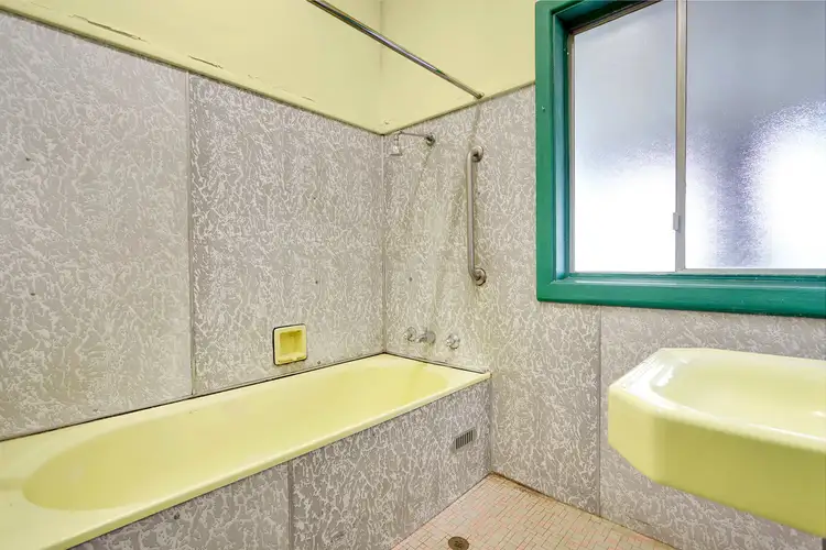 Sixth view of Homely house listing, 2 Paul Crescent, South Wentworthville NSW 2145