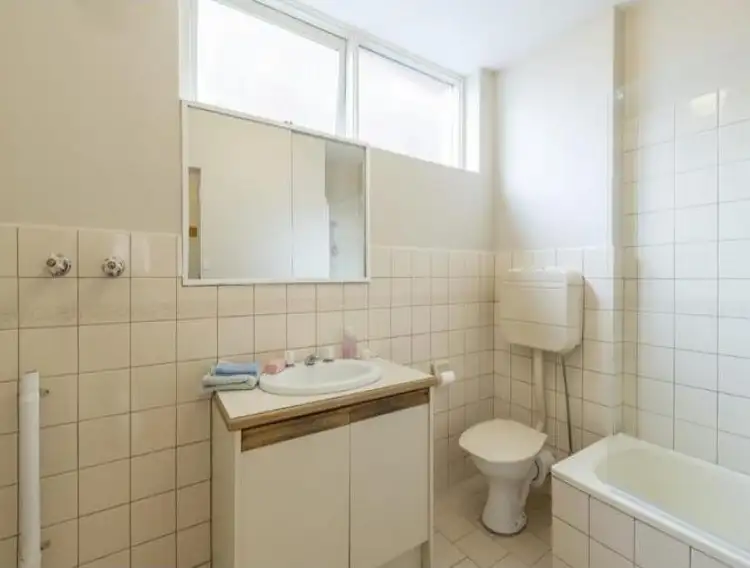 Fourth view of Homely apartment listing, 4/51 Chapel Street, St Kilda VIC 3182