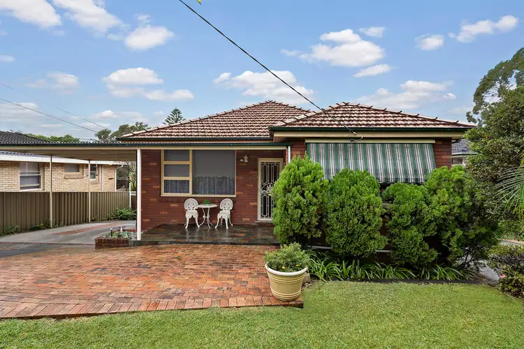 9 Glenview Place, Engadine NSW 2233