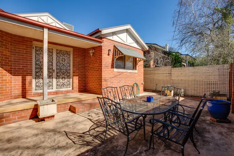 2/543 Paine Street, Albury NSW 2640