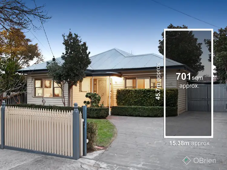 15 Dalgan Street, Oakleigh South VIC 3167