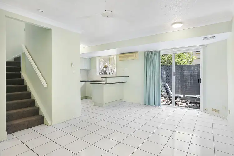 3/102 Cook Street, North Ward QLD 4810