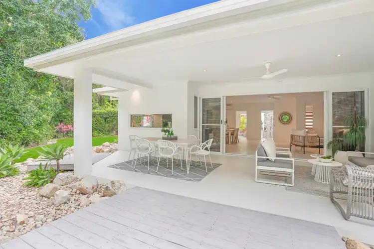 20 Kurt Close, Palm Cove QLD 4879