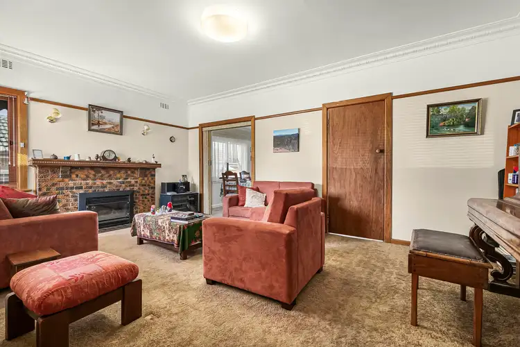 Second view of Homely house listing, 3 Pines Grove, Oak Park VIC 3046