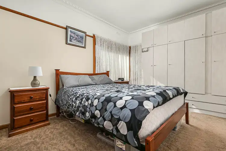 Sixth view of Homely house listing, 3 Pines Grove, Oak Park VIC 3046