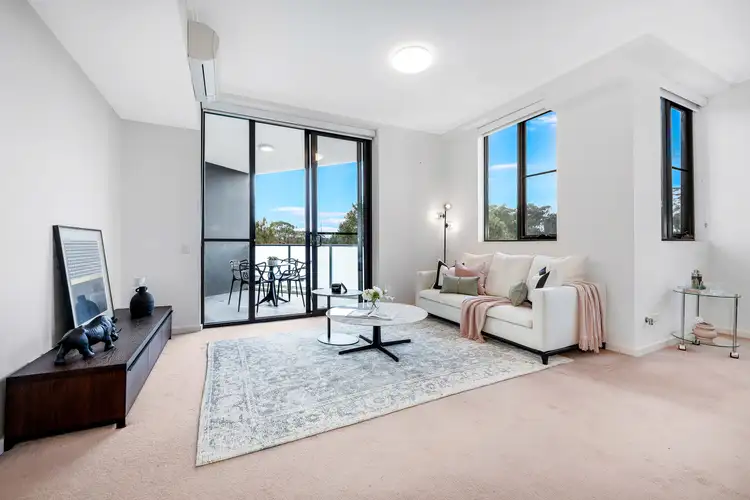 305/5 Vermont Crescent