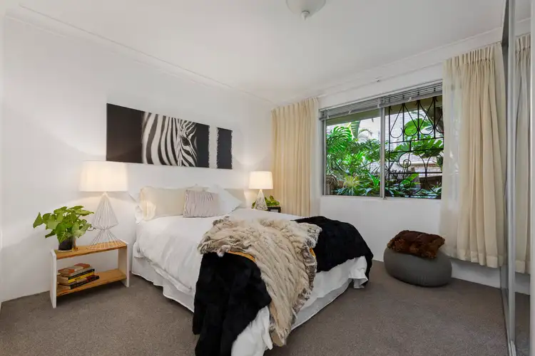 Fourth view of Homely apartment listing, 2/9 Holborn Avenue, Dee Why NSW 2099