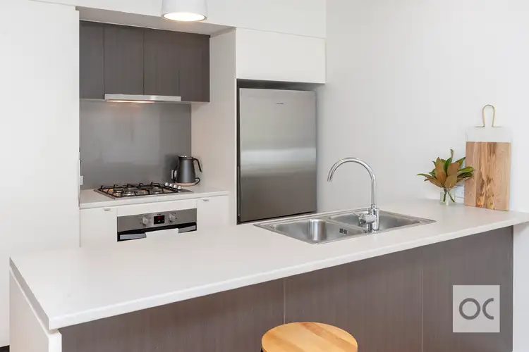 Sixth view of Homely townhouse listing, 33 Hill Smith Boulevard, St Clair SA 5011