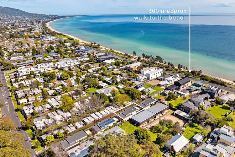3/205 Dromana Parade, Safety Beach VIC 3936
